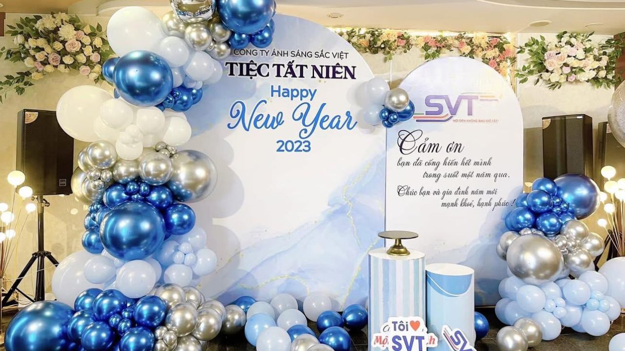 Backdrop tiệc tất niên Công ty Ánh sáng Sắc Việt