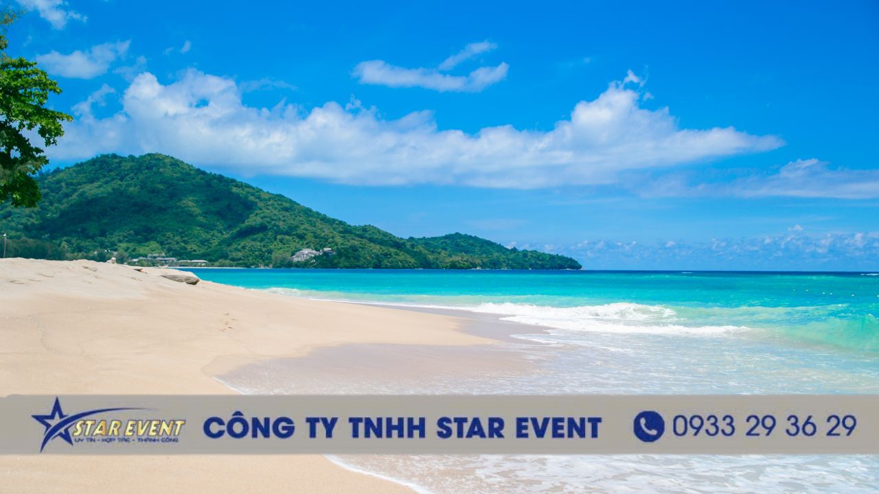 Tổ chức tiệc tất niên tại bãi biển